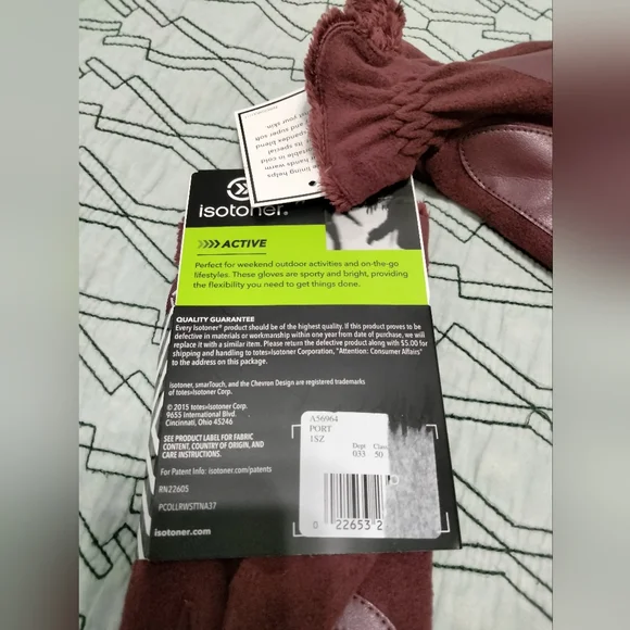 Isotoner Gloves - Picture 3 of 10